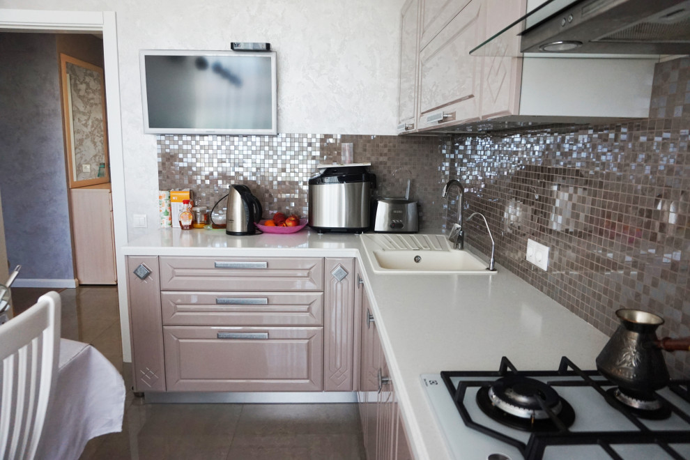 Энгельс, наб. Рудченко