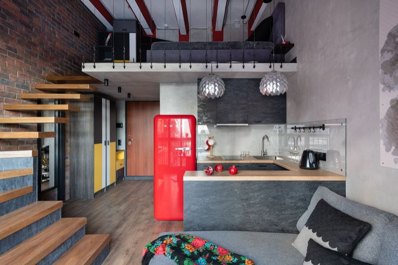 Лофт Студия 30м.кв.с элементами русского стиля