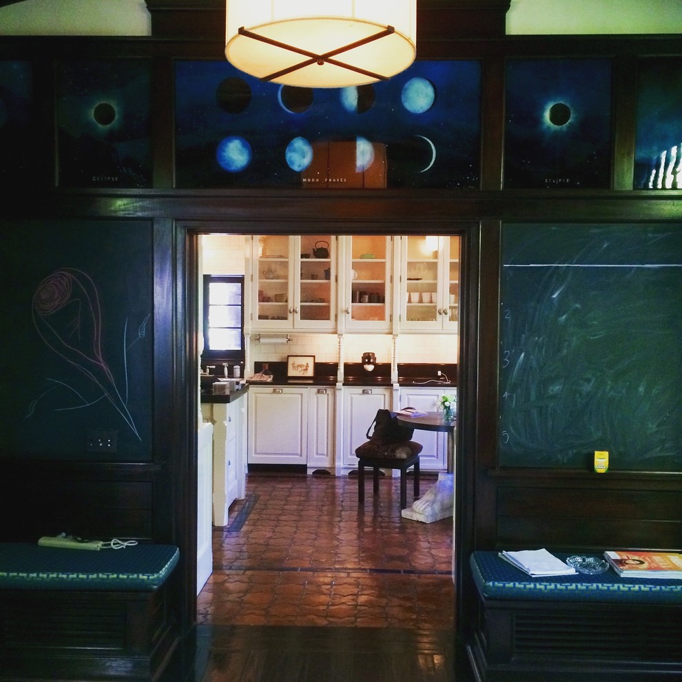 Example of an eclectic kitchen design in Los Angeles