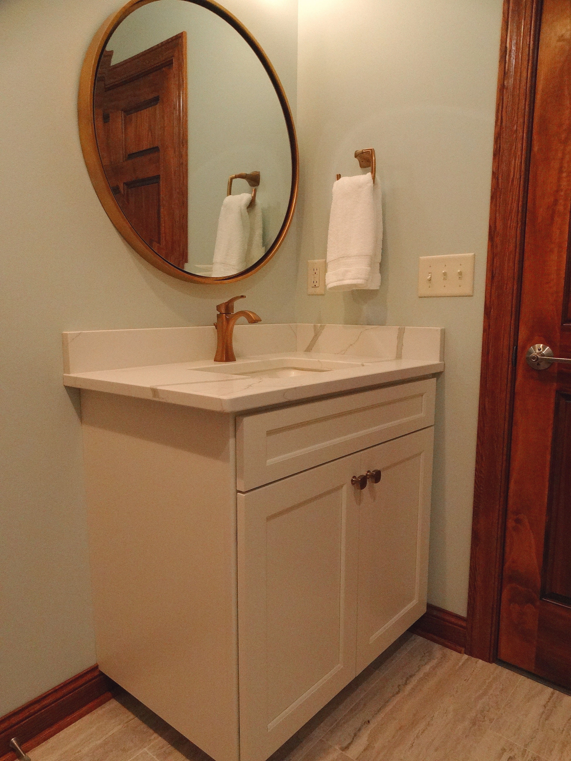 Muskego Residence - First Floor Remodel