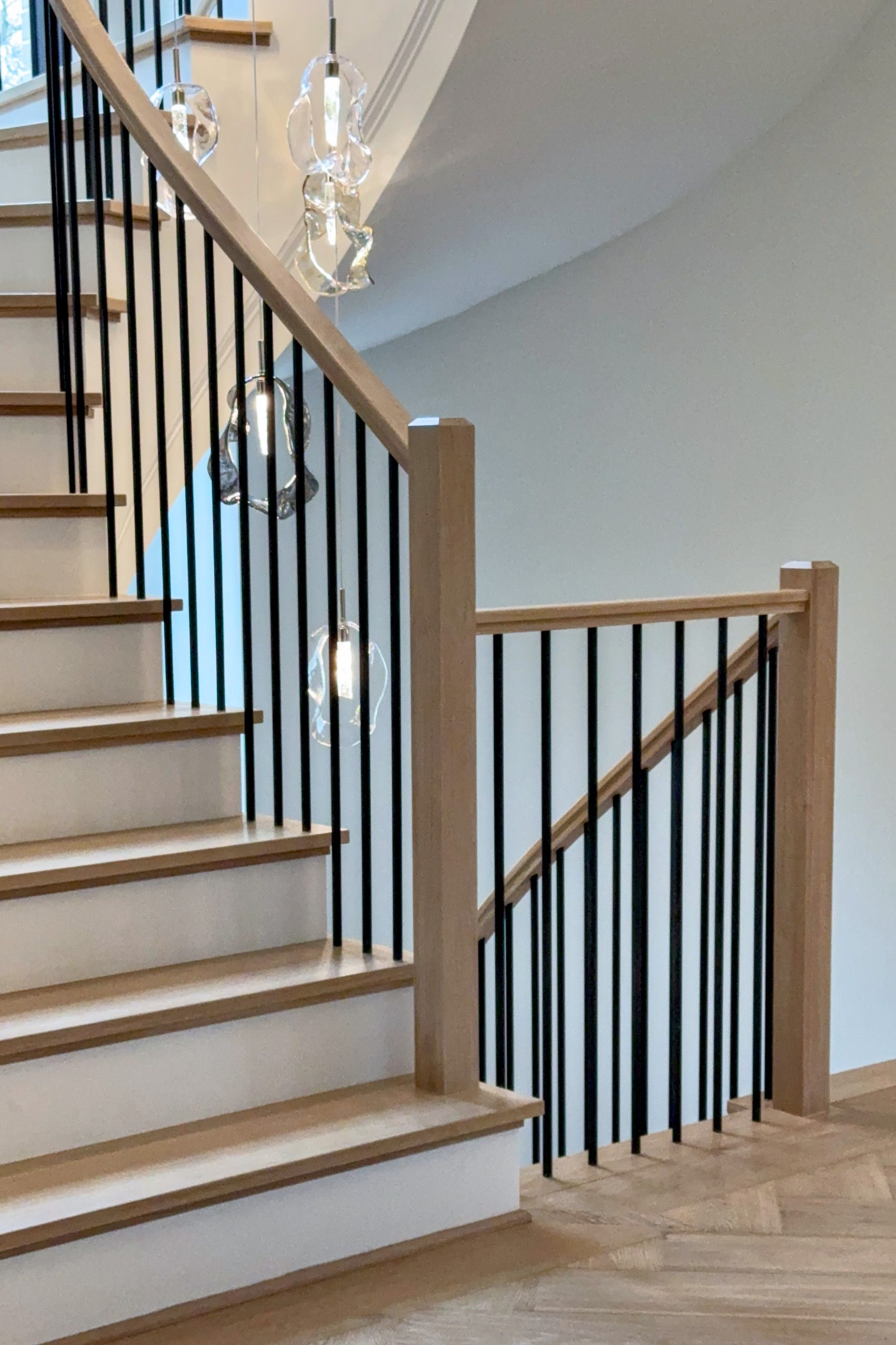 Project #150 | Contemporary White Oak Curve