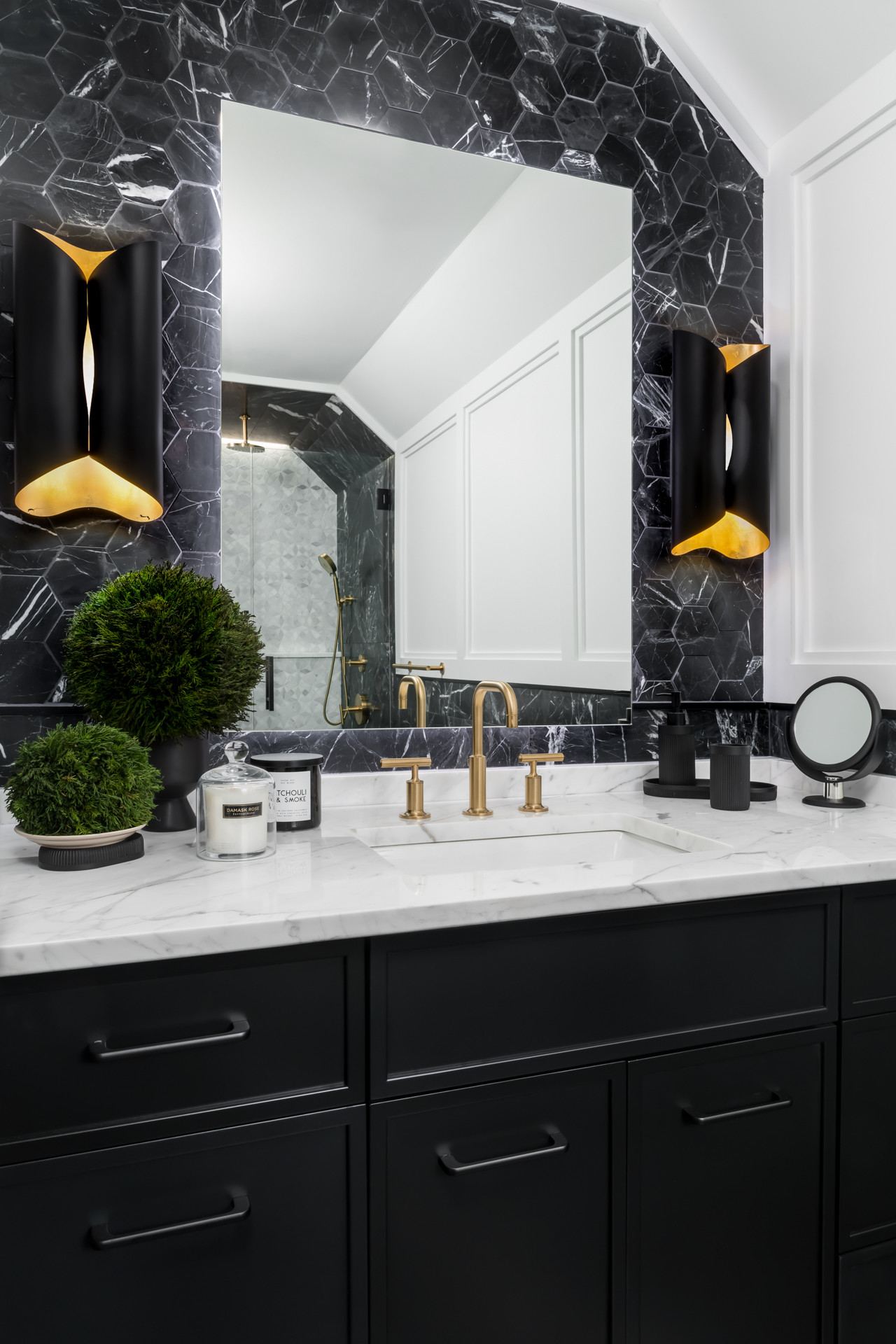PEACHTREE CITY Modern Bathroom