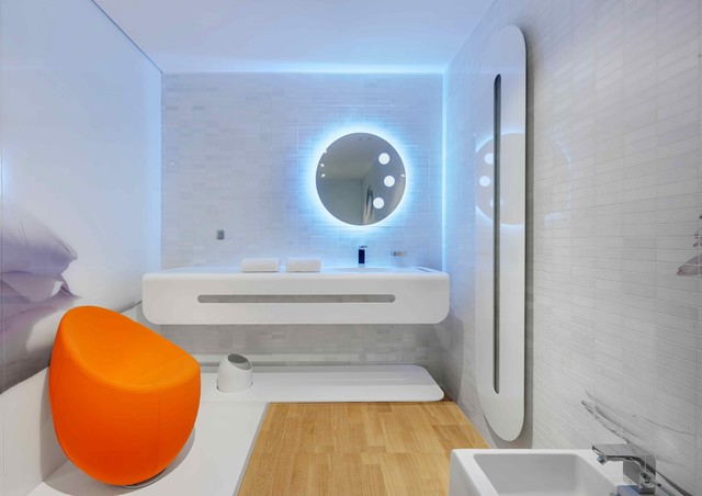 Swan Room for TownHouse Duomo by Sevenstars eclectic-bathroom