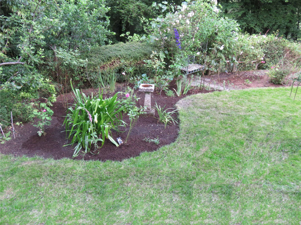 Woodland Edge Border Construction, Surrey
