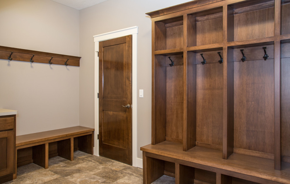 Inspiration for a transitional home design remodel in Minneapolis