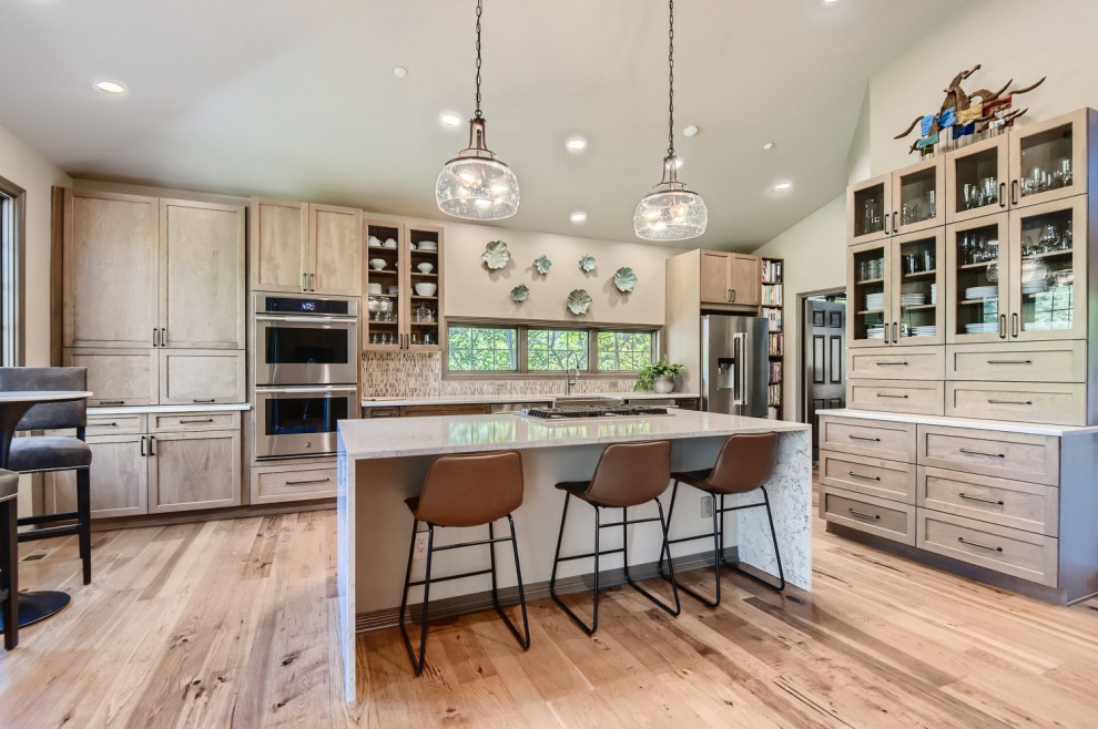 Kitchen - rustic kitchen idea in Denver