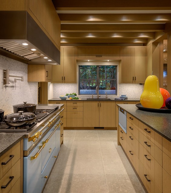 Lakefront House contemporaneo-cocina