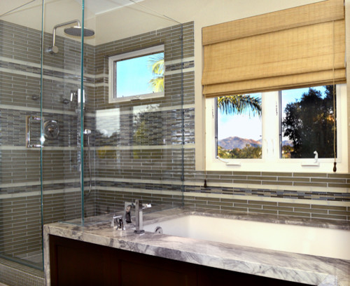 Example of a transitional bathroom design in Orange County