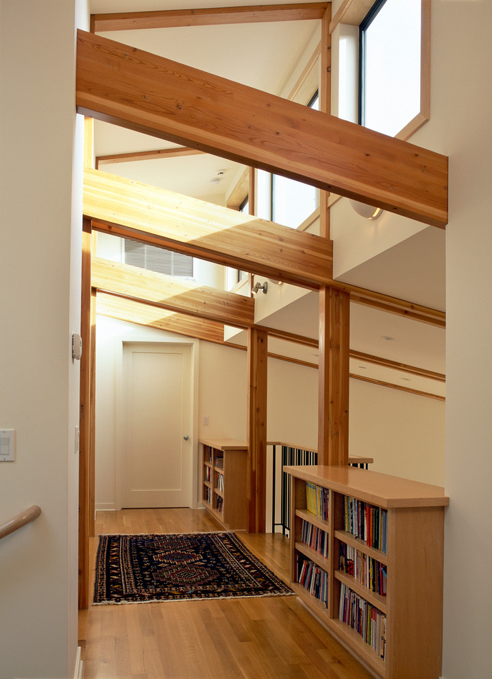 This is an example of a contemporary hallway in San Francisco with white walls.