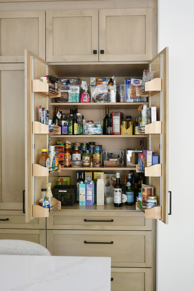 Tuscan kitchen photo in San Diego