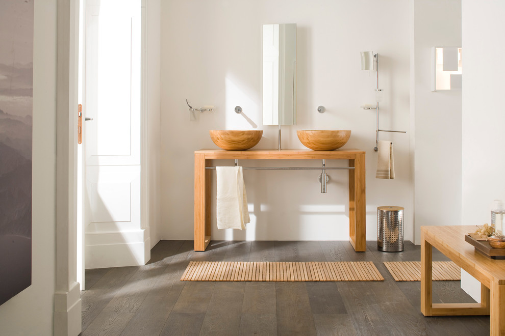 Photo of a large scandinavian master bathroom in Venice with a vessel sink, wood benchtops, white walls, medium hardwood floors and brown benchtops.