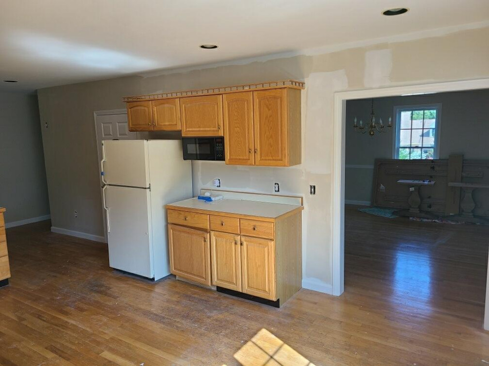 Before Redesigning kitchen & installing beams