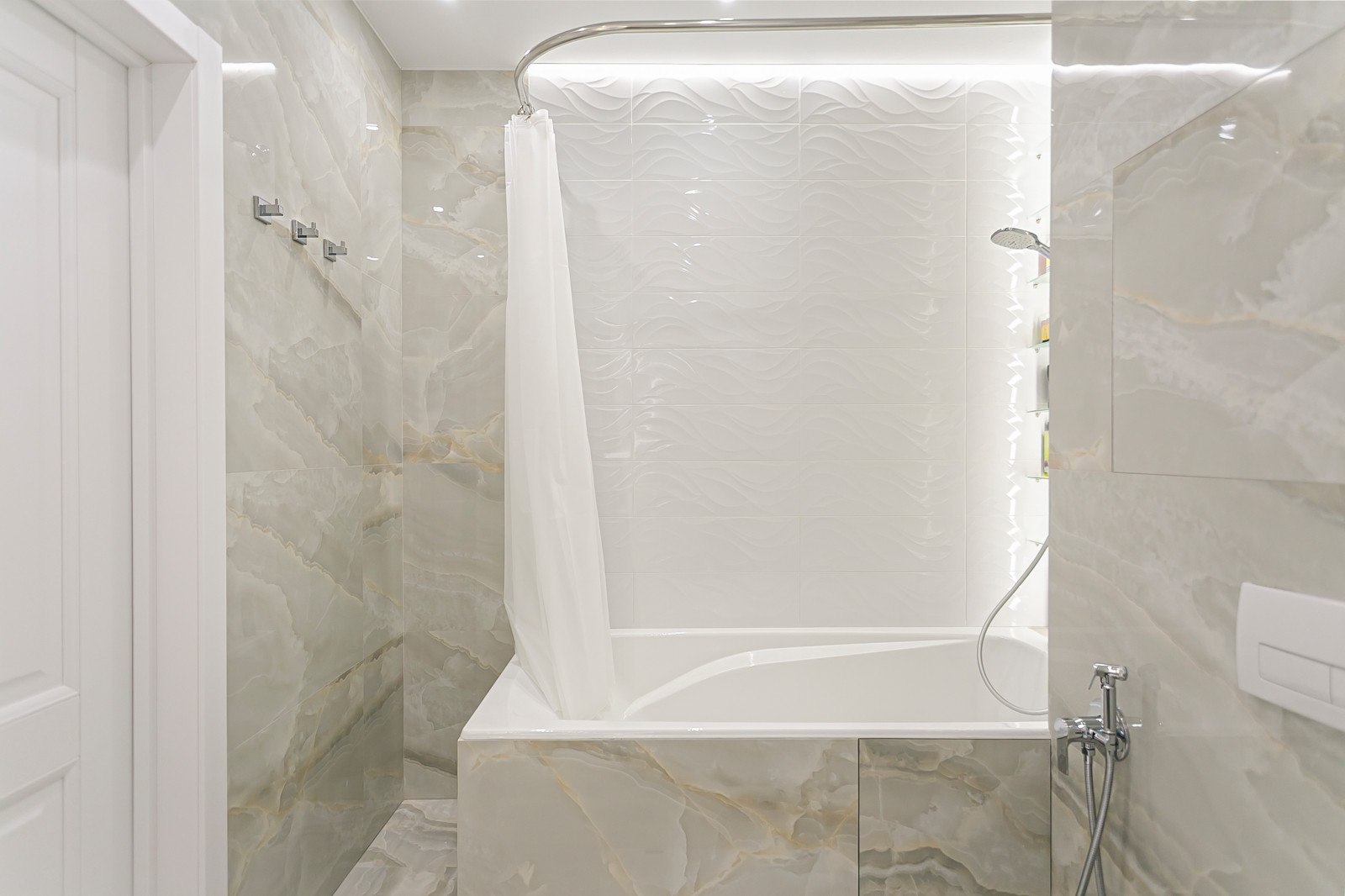 ЖК "Римский". - 2-комнатная квартира