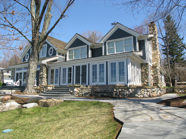 Modern Lake Cottage - Modern - Exterior - Indianapolis - by Gary Nance