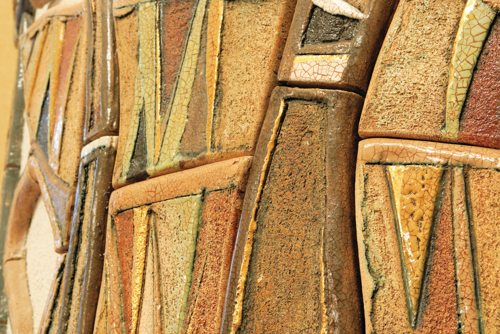 Отделка камина «Листья»