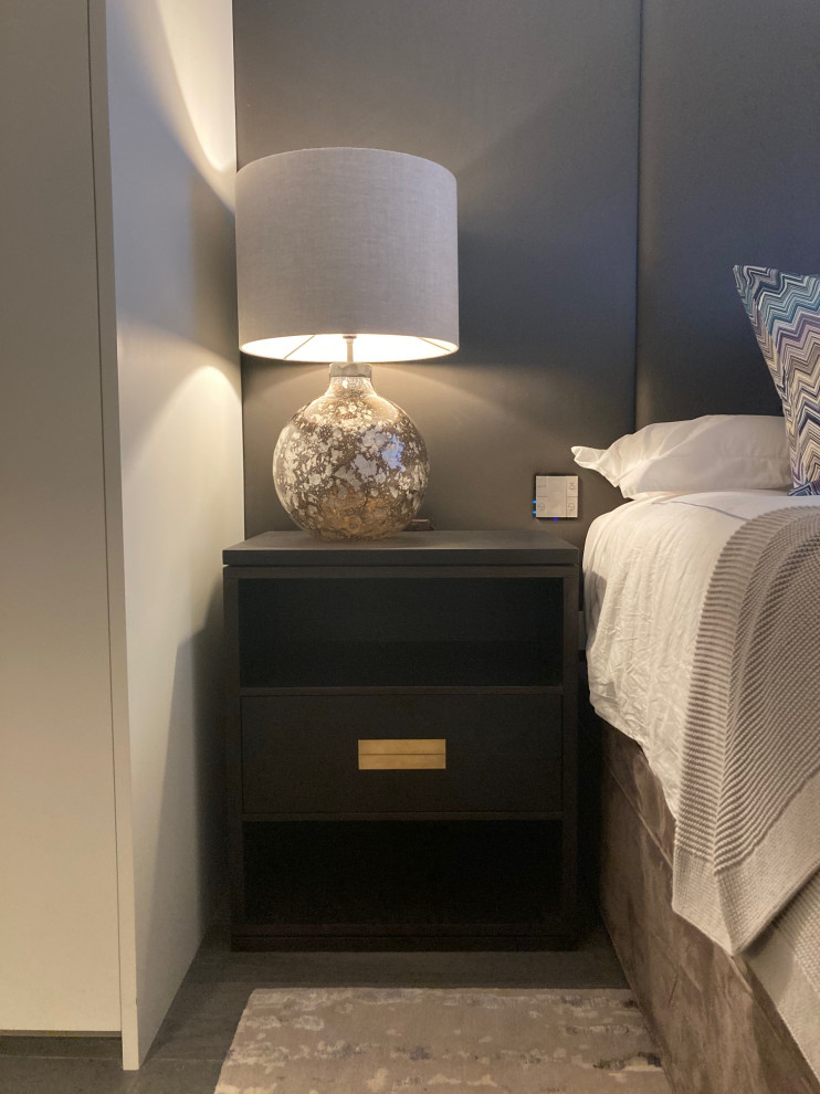 London Apartment