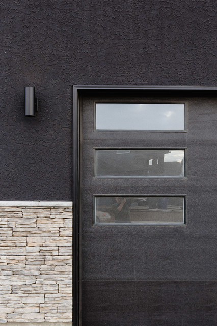 Fast Crescent contemporary-exterior