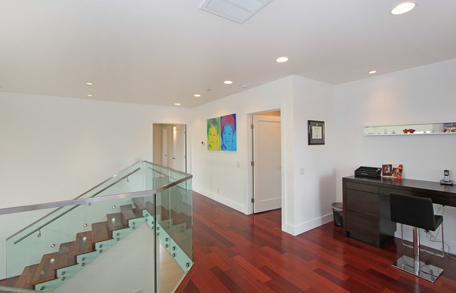 Leeward Remodel modern-treppen