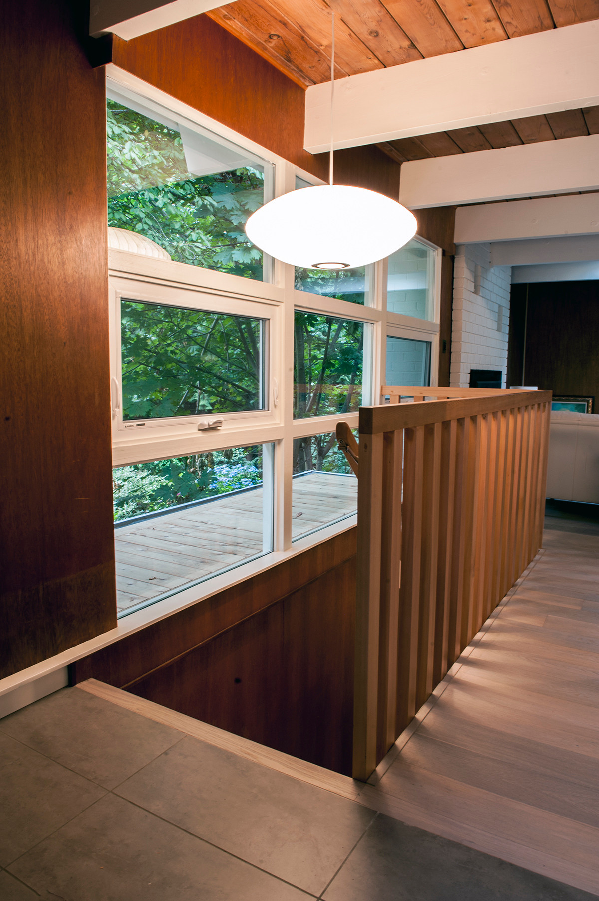West Vancouver, 1960's Lewis Post & Beam House Renovation