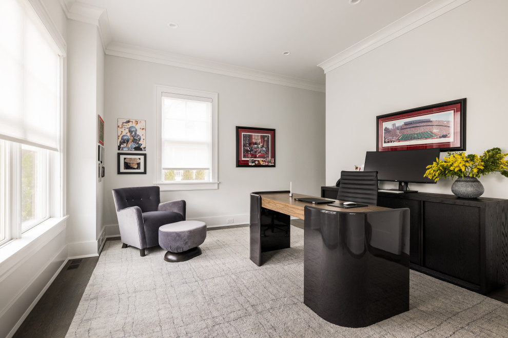 Rye Water views - Example of a mid-sized trendy study room design in New York