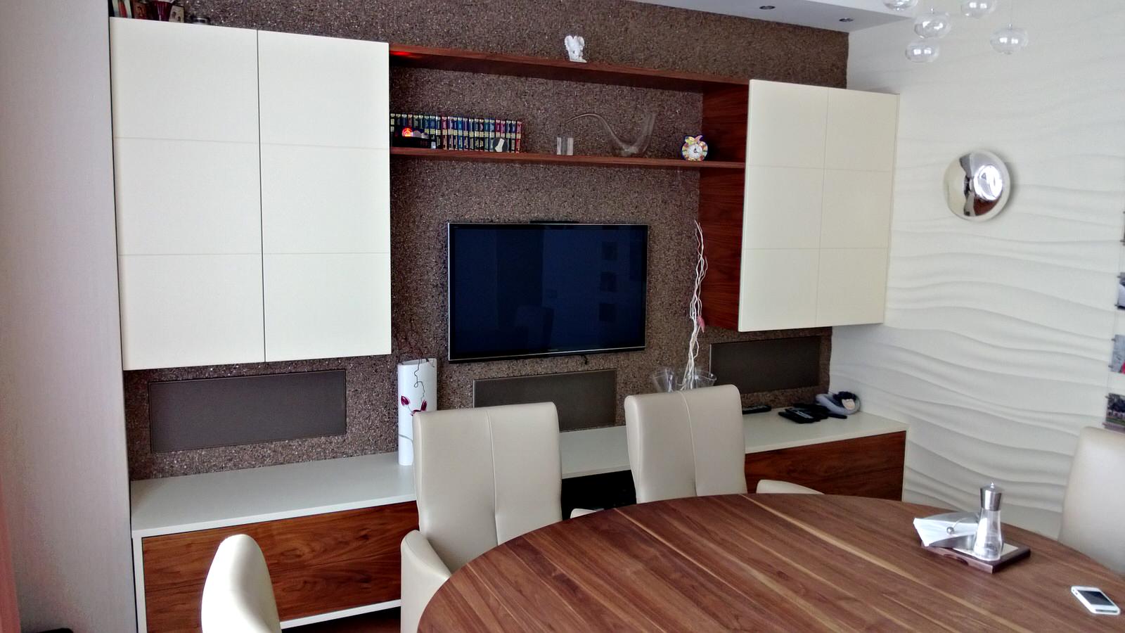 Шпон и белый глянец