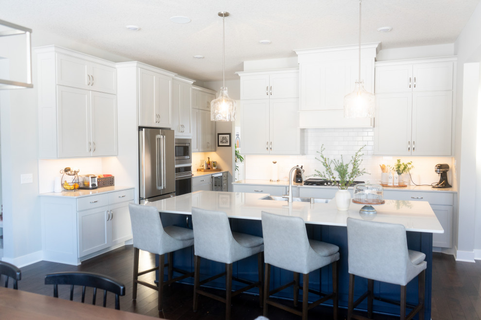 Bentgrass Way, Shorewood