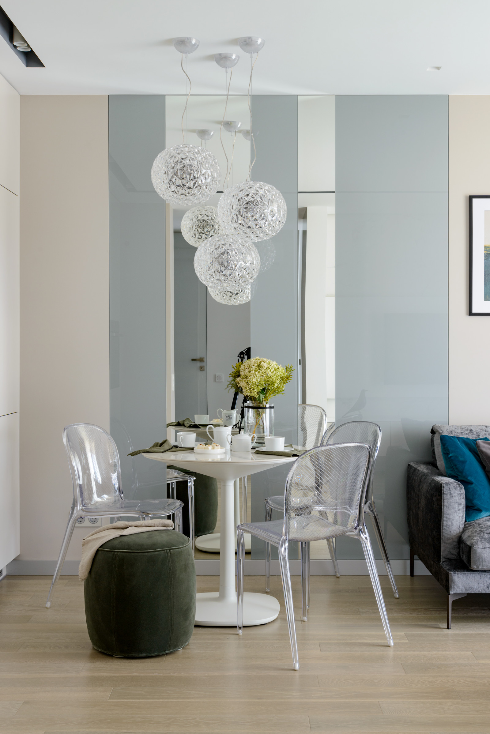 Квартира на Декабристов