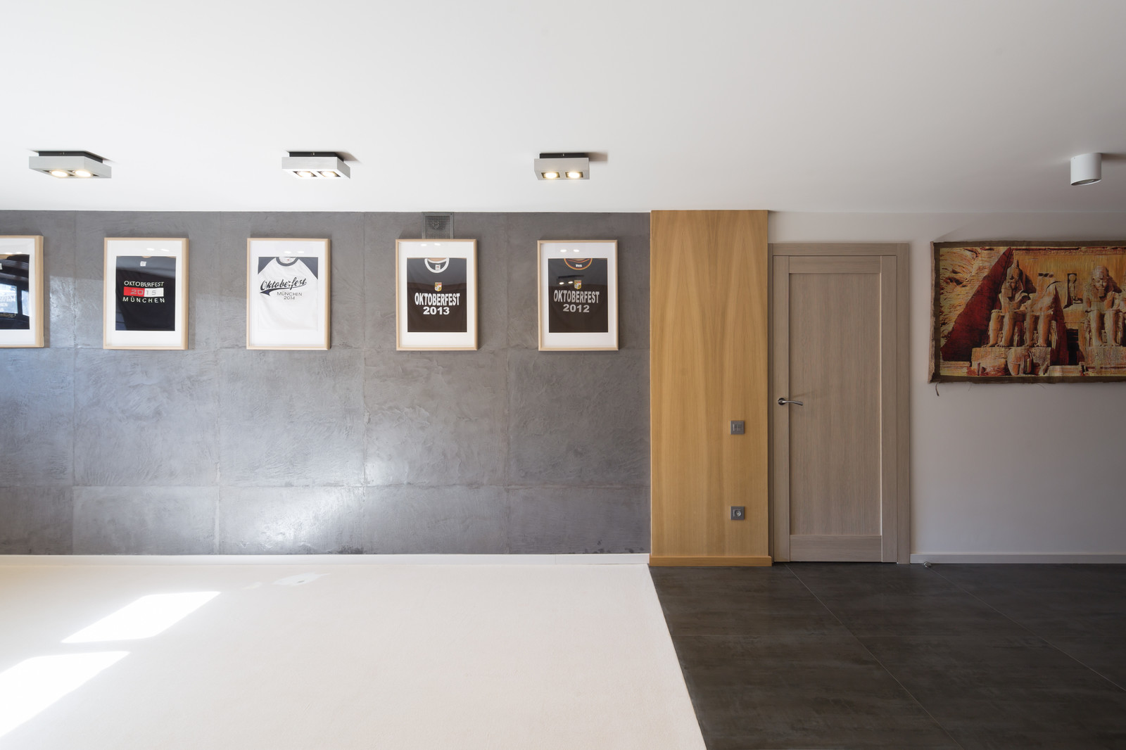 Фотографии реализованного интерьера дома в КП Шишкин лес г. Москва