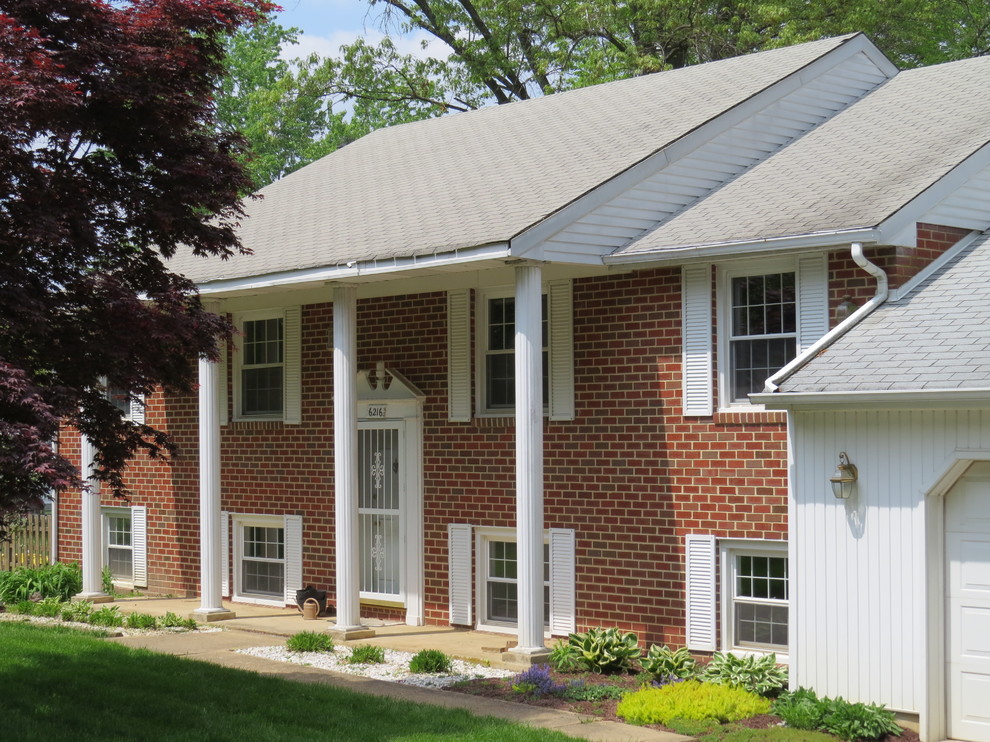 Colonial Split Level Home Columns What Type Of House Do I Have? 12