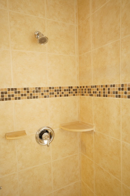 Modified Jonathan I/ Kelsie Floor Plan In Ashwood Creek Community traditional-bathroom