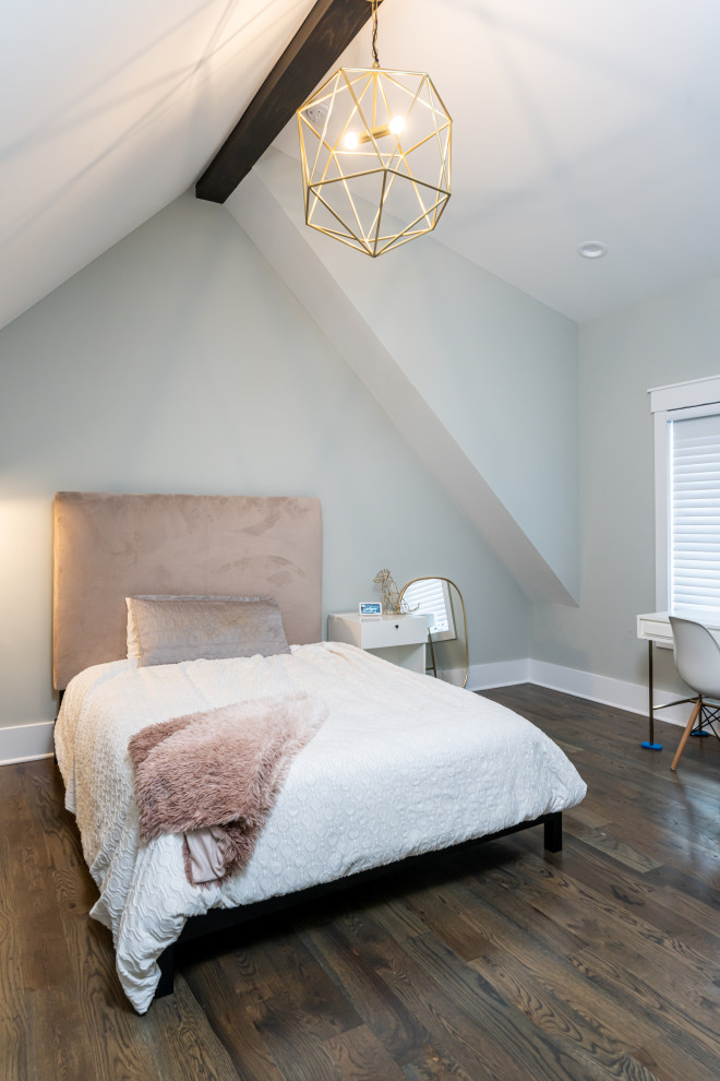 Bedroom - transitional bedroom idea