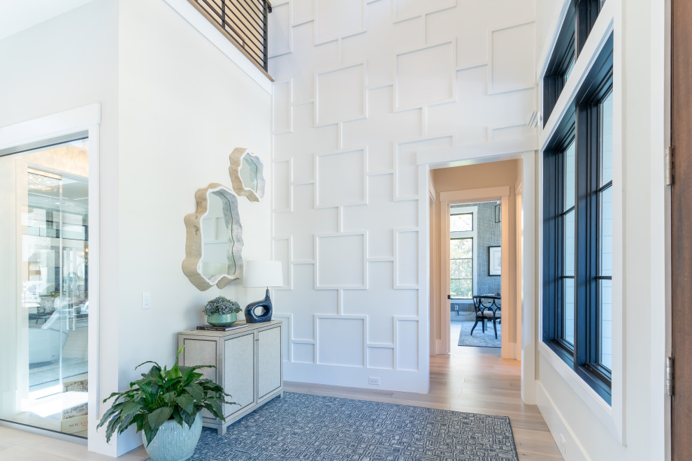 Entryway - transitional entryway idea