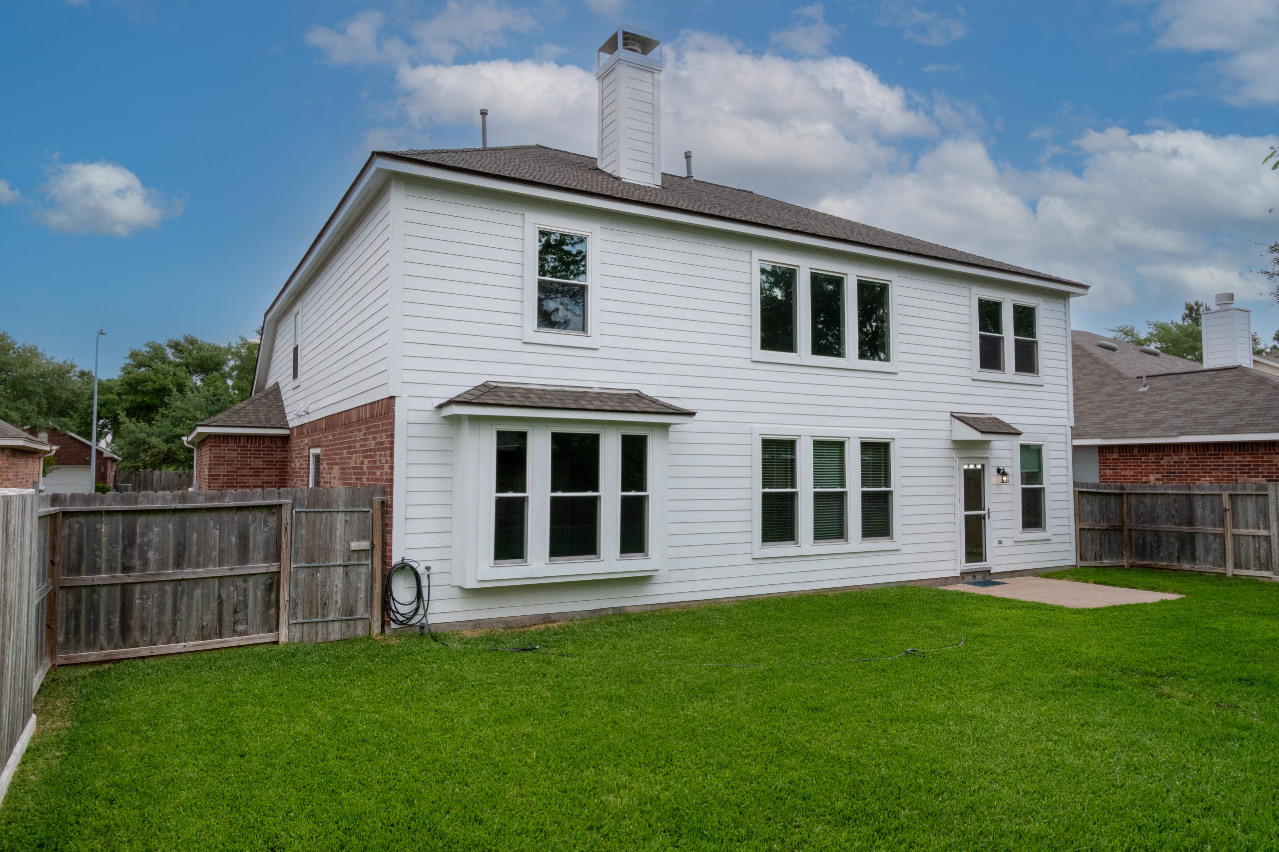 Maximizing Your Home’s Value Before Selling: Strategic Updates That Deliver ROI