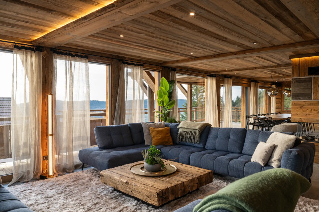 Chalet Alta Rocca rustic-living-room