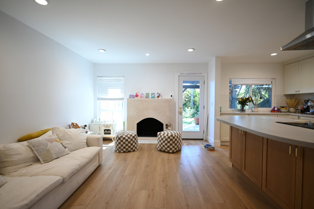 Thousand Oaks Home Remodel trendy-dagligstue