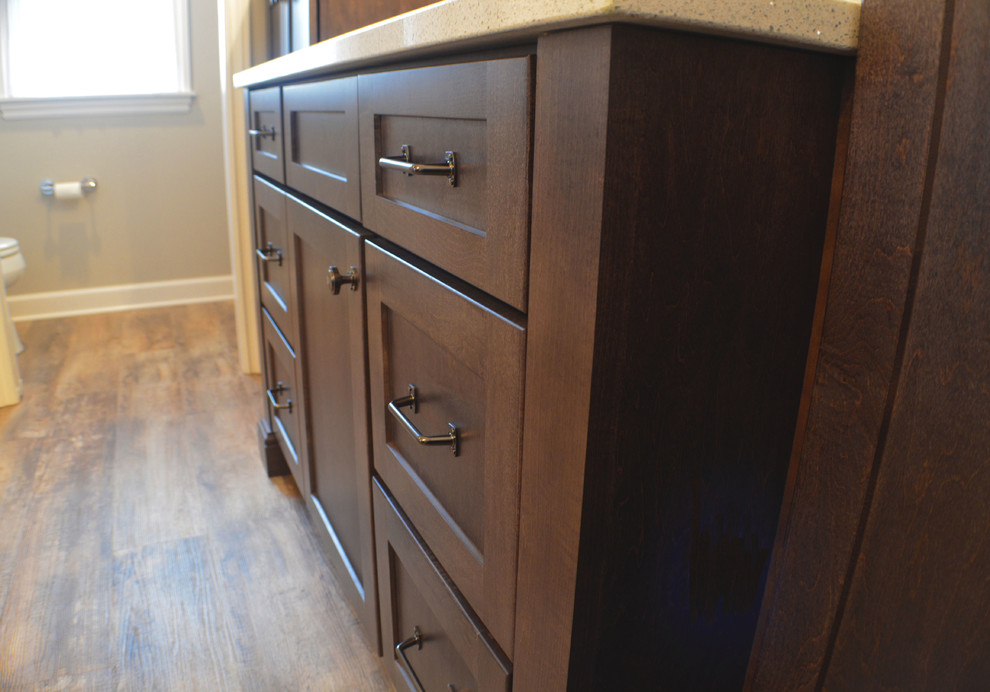 Home design - transitional home design idea