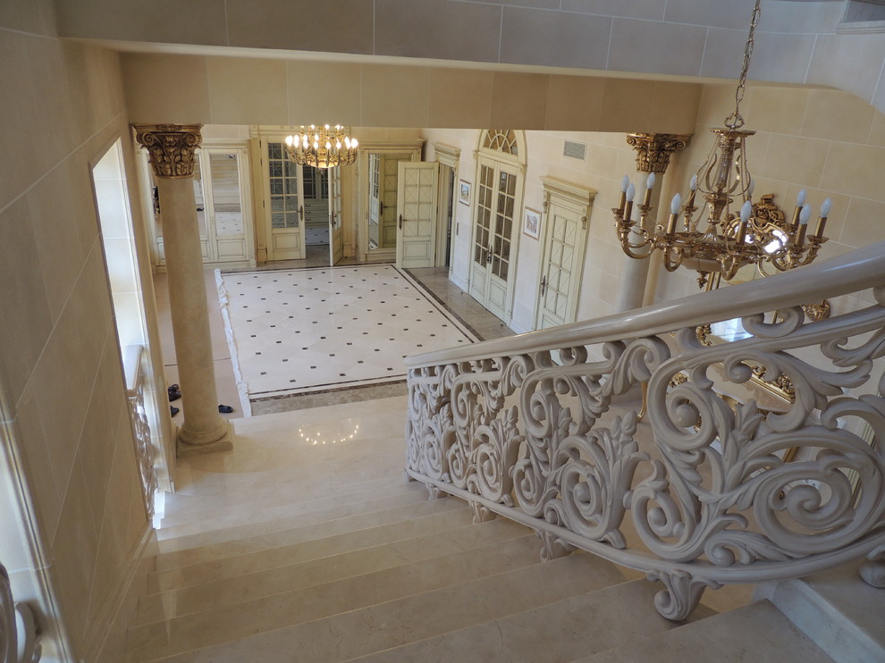 Лестница из искусственного камня