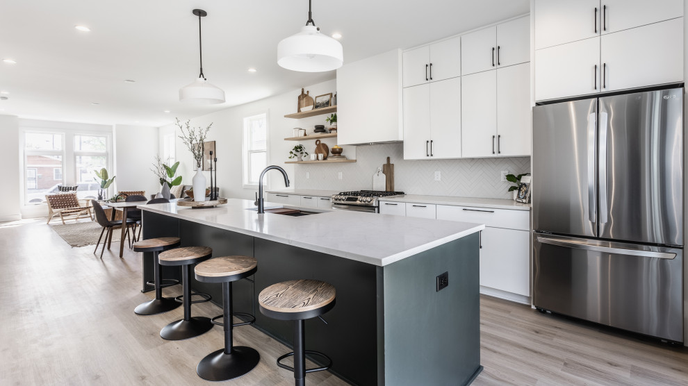 Inspiration for a transitional kitchen remodel in Indianapolis