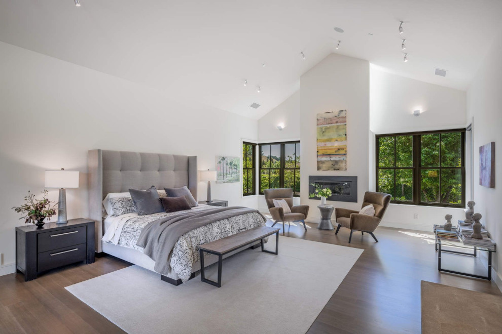 Inspiration for a transitional bedroom remodel in San Francisco