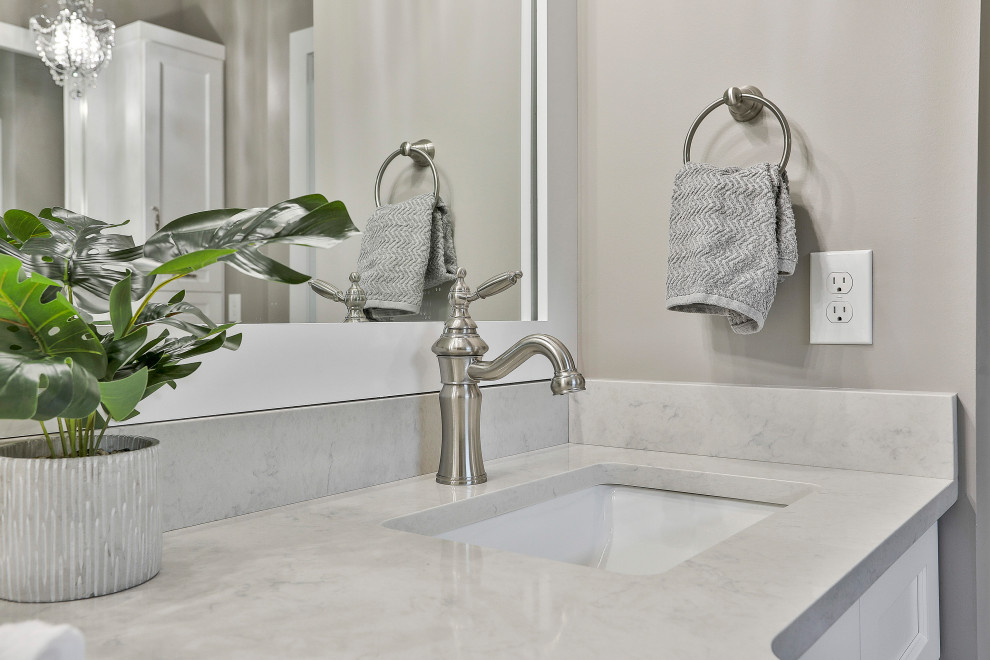 Thomas family Master Bath and closet