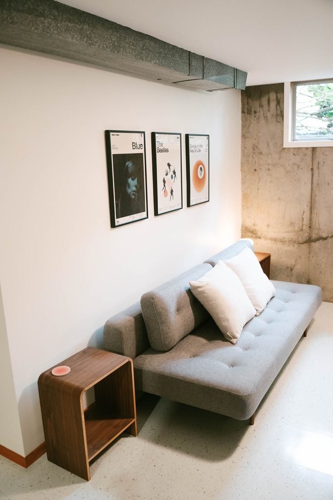 Reed College Area Basement Apartment