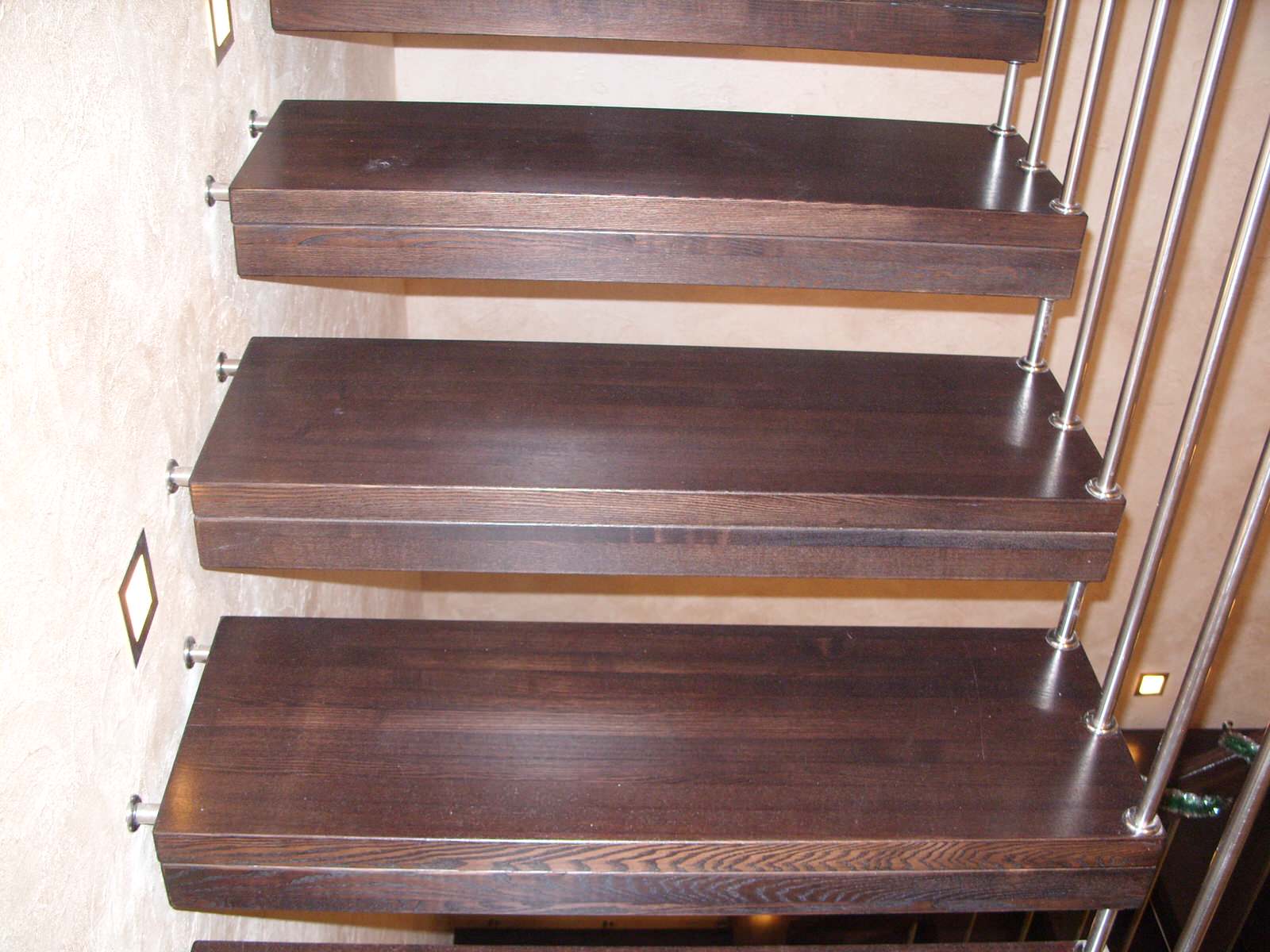 лестница ясень