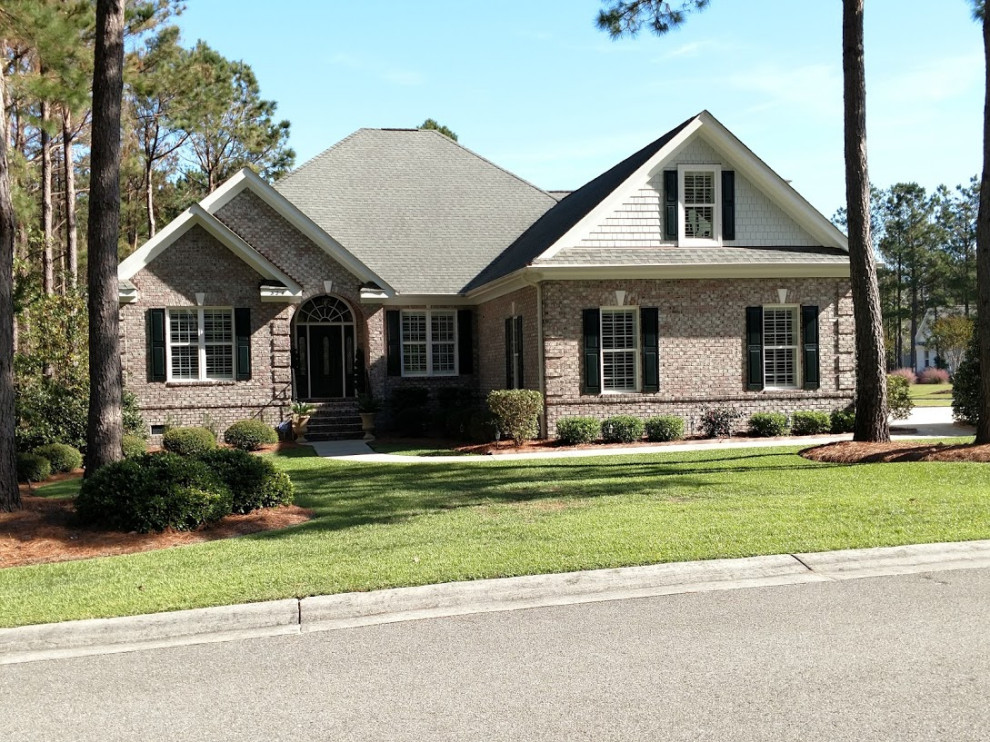 Home design - traditional home design idea