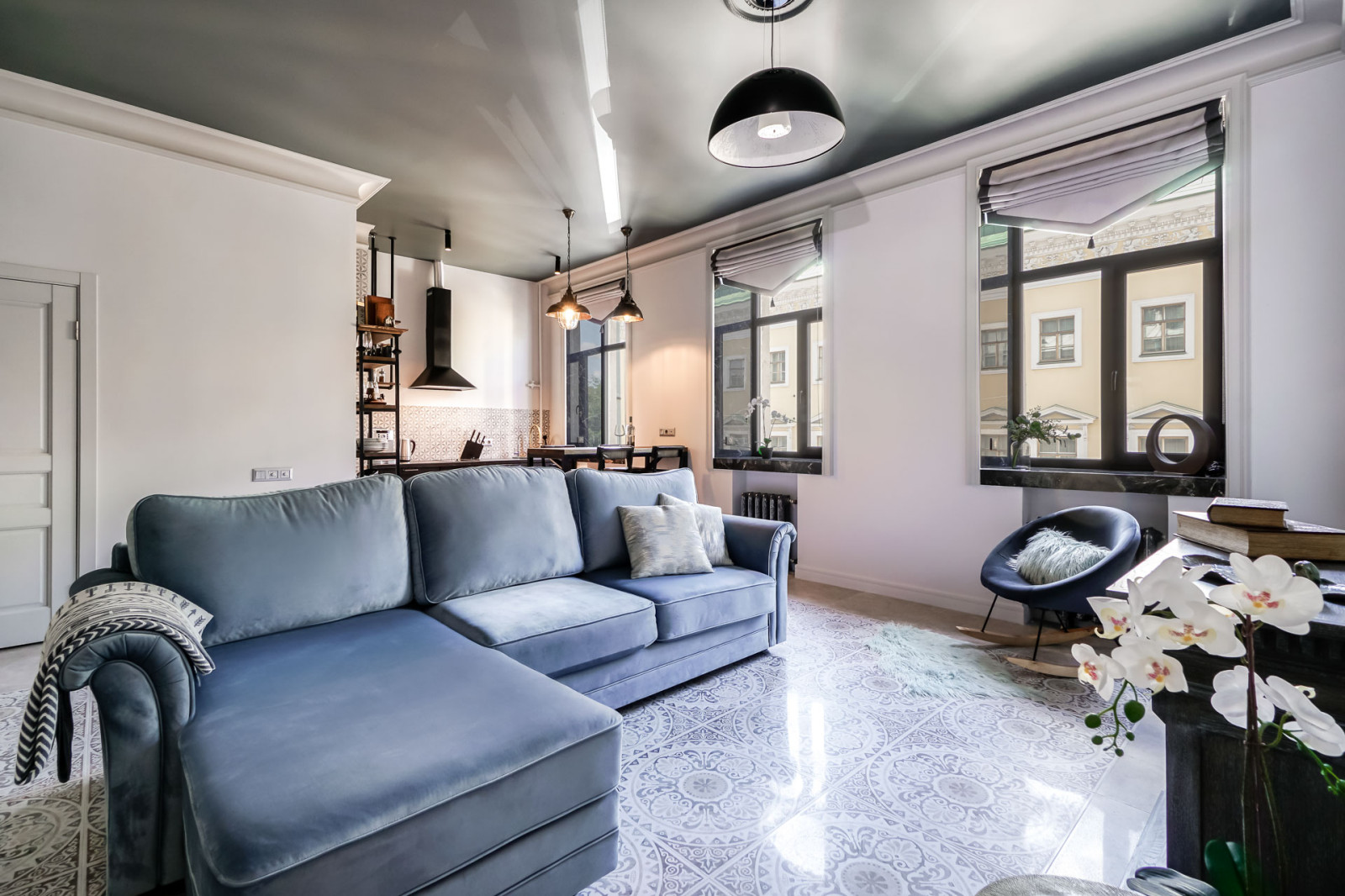 Двухкомнатная квартира на Вознесенском проспекте, г. Санкт-Петербург