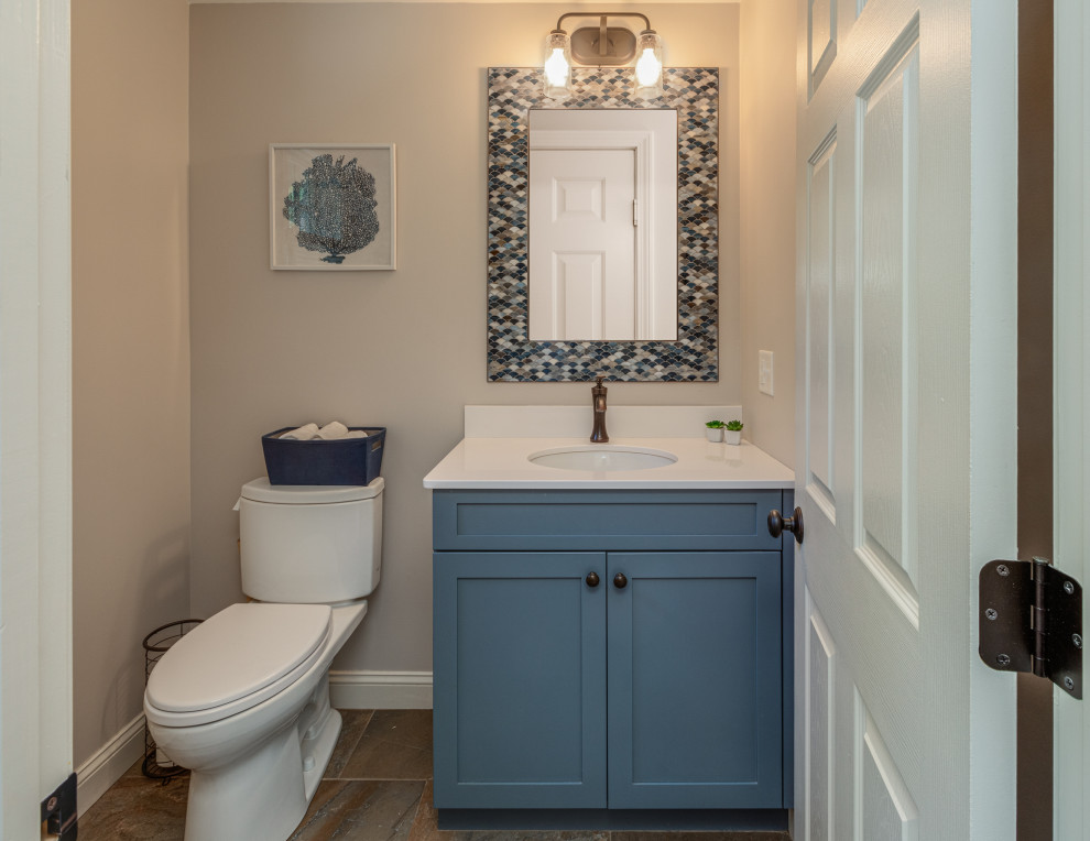 Inspiration for a mid-sized transitional home design remodel in Boston