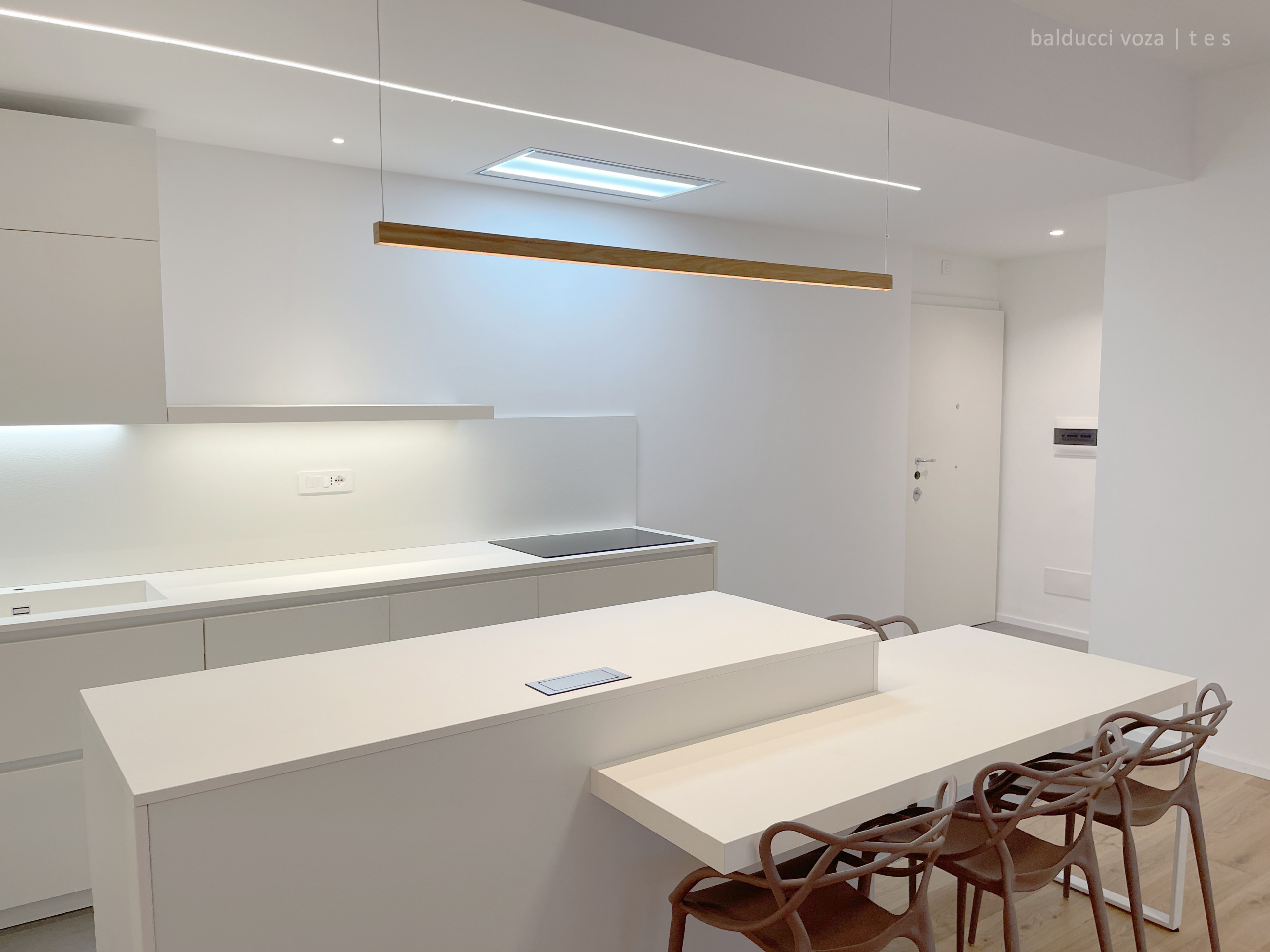 Apt_2AM Rm