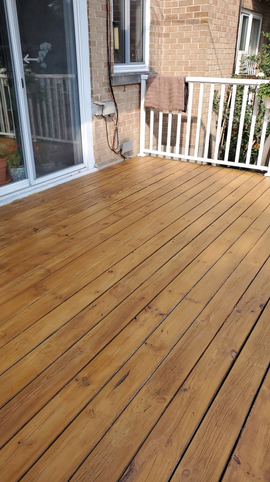 Deck Staining
