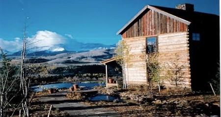 Warming Hut at Grayhead