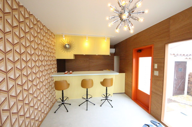 BOSO C BASE mid-century-esszimmer