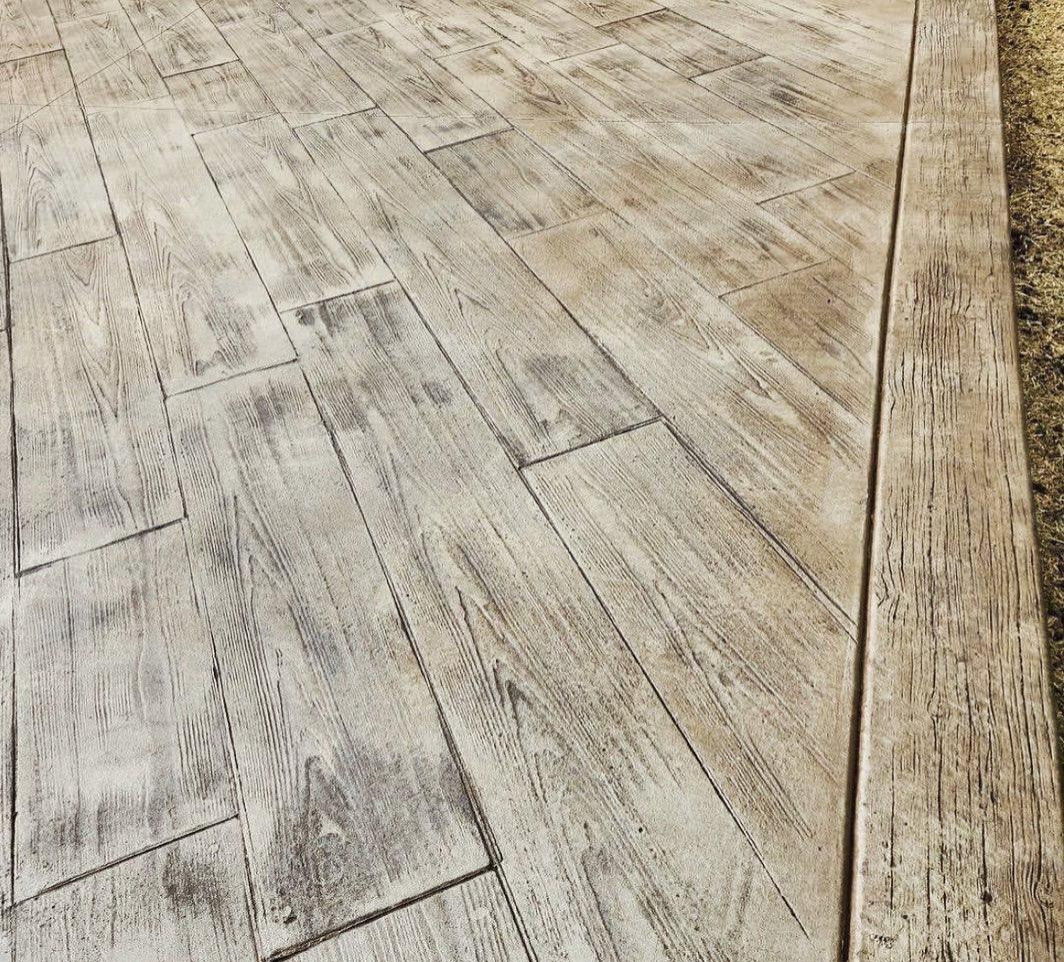 Turtle creek backyard Stamped Concrete patio!